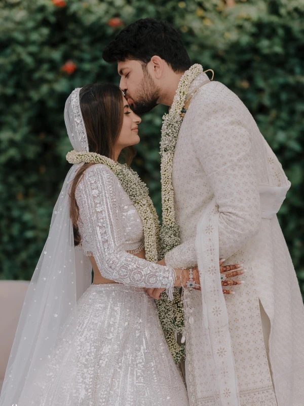 Best Theme Wedding Photography Services